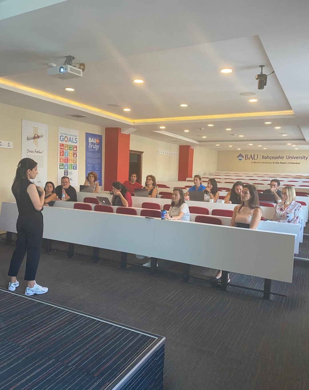 Fakültemiz Coursera Entegrasyonu Eğitimi